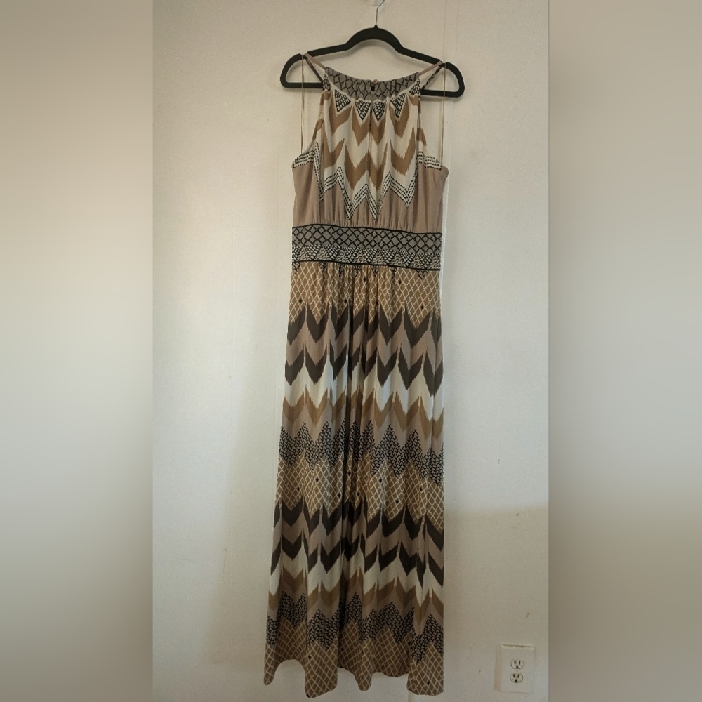 London Times Tan and Brown Chevron Pattern Halter Maxi Dress - Picture 4 of 14